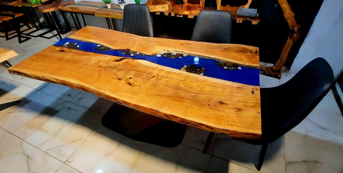 6 Seater Dining Table - Image 1