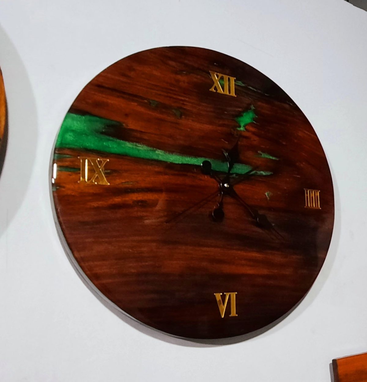Wooden clock - Image 1