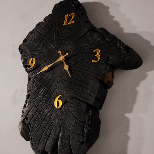 Charcoal clock