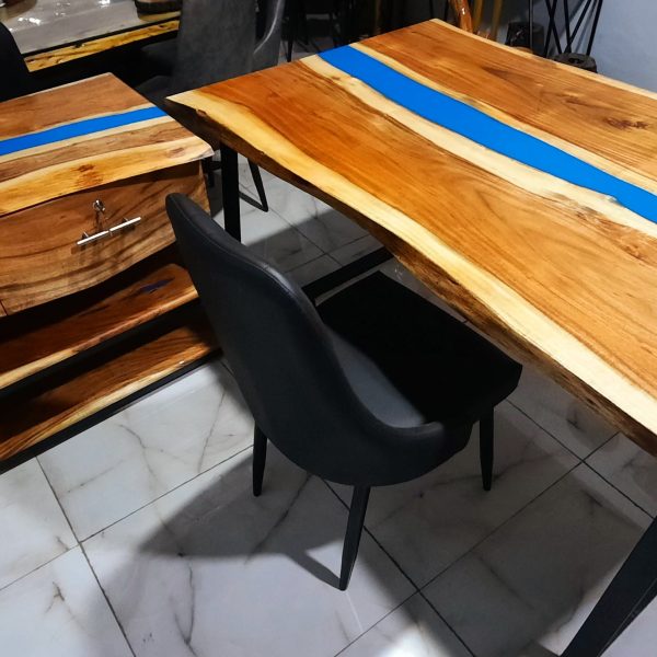 Office table with side rack