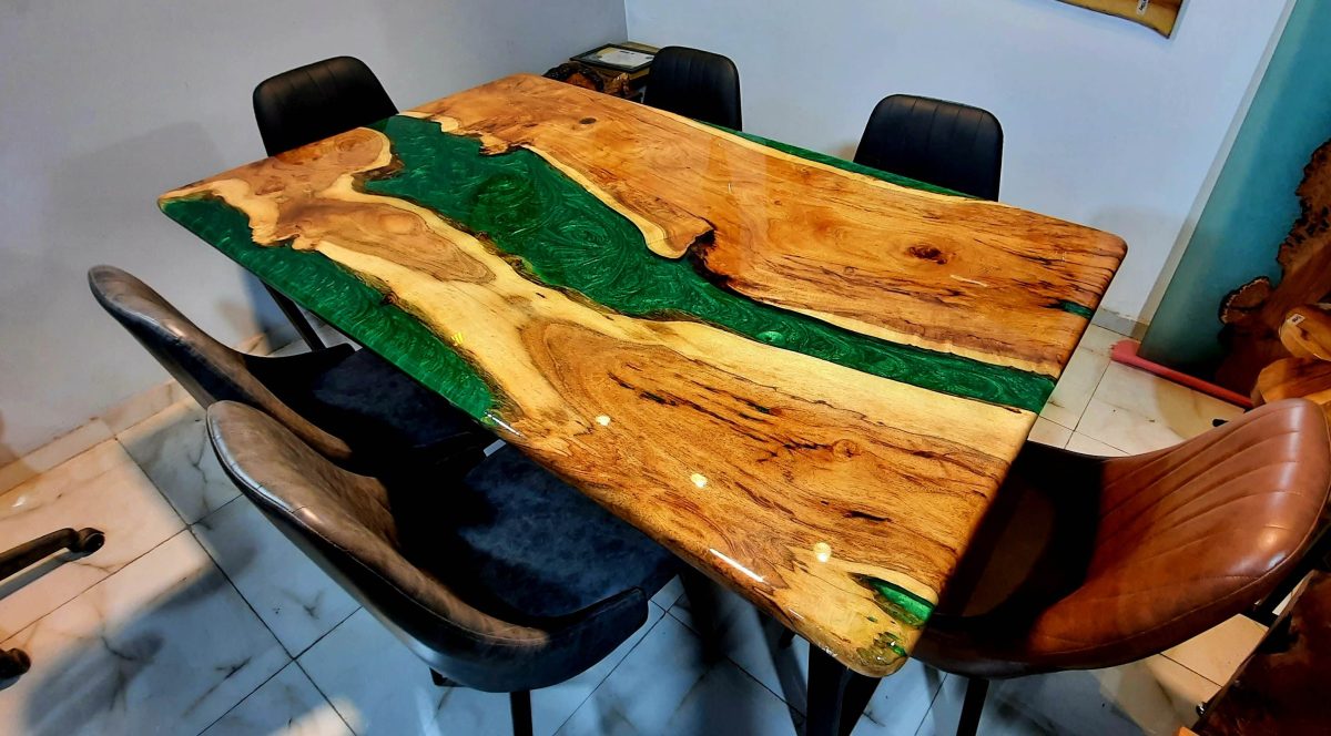 Dining table - Image 2