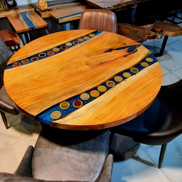 4 seater dining table