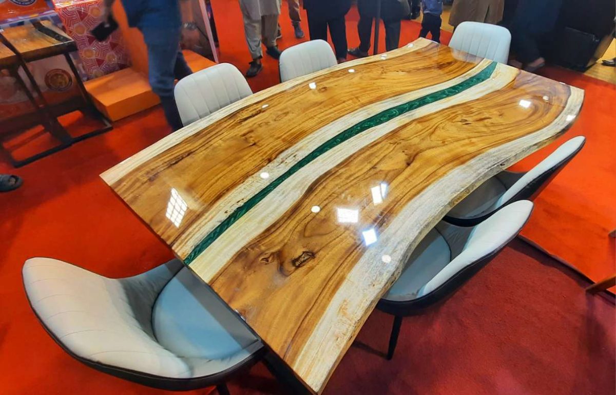 8 seater dining table set - Image 4