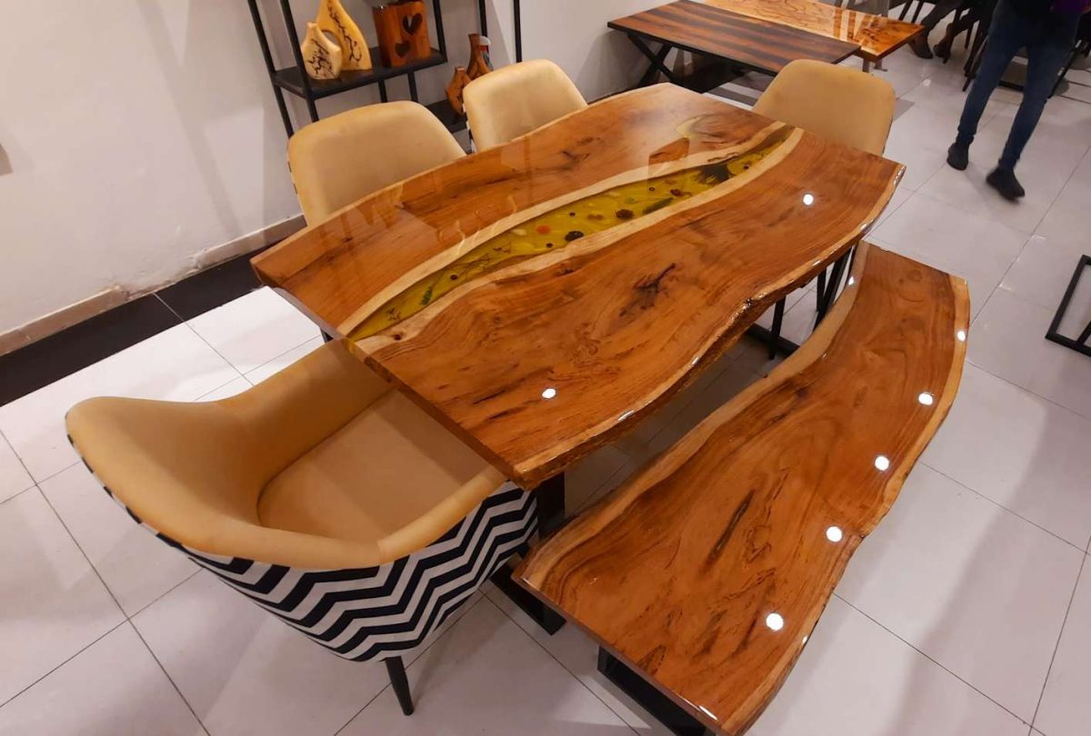 Dining,  04 chairs , bench - Image 2