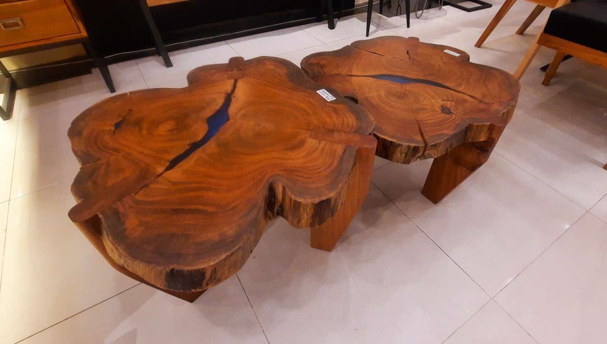 Live edges centre table set - Image 3