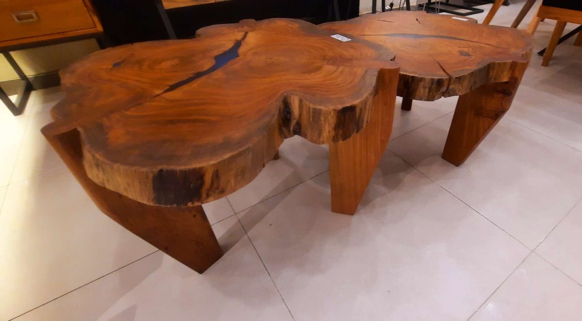Live edges centre table set - Image 2