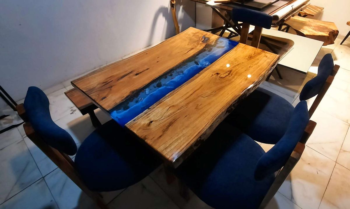 Dining table , 4 chairs , bench - Image 4