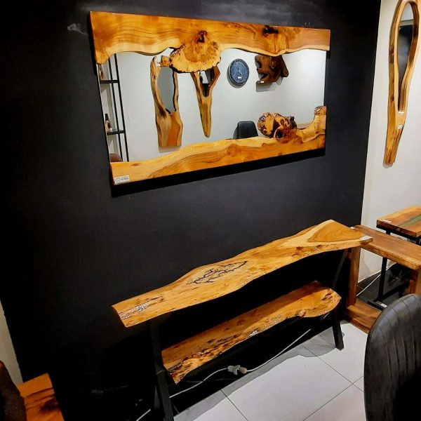 Console mirror set