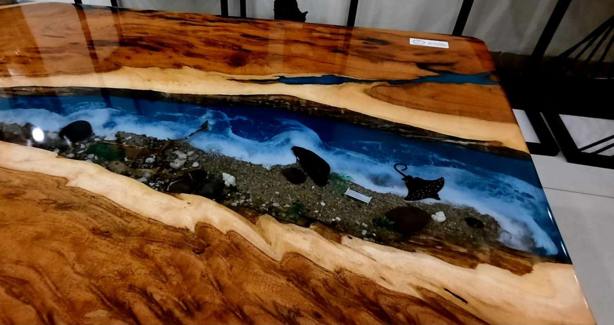 Ocean table - Image 2