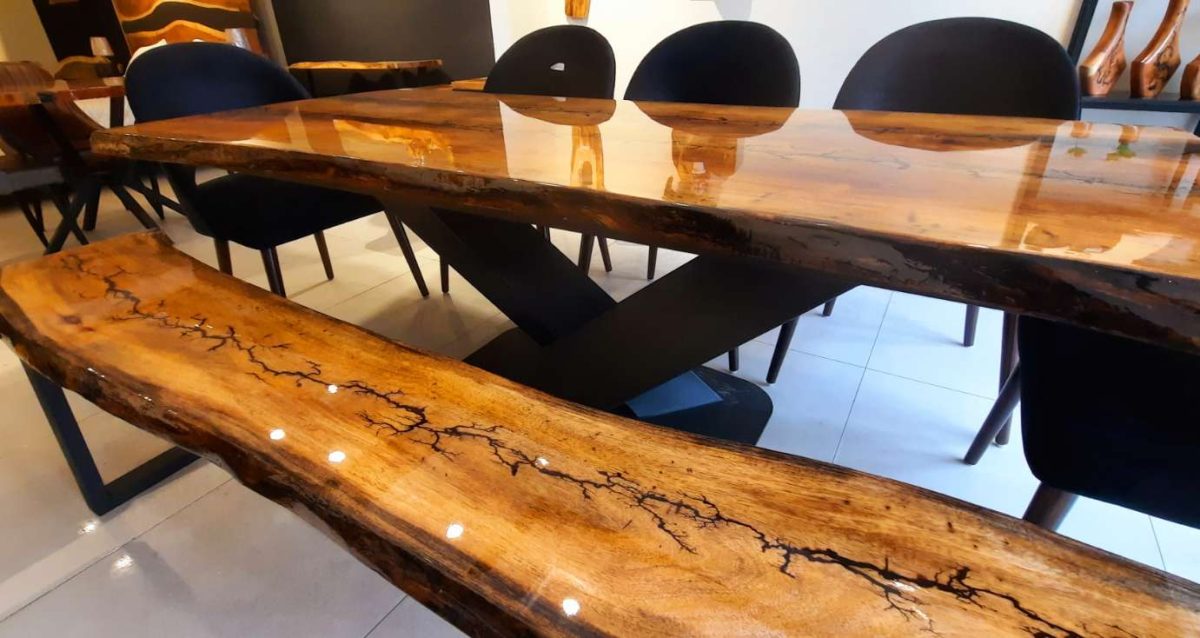 Dining table with bench and chairs - Image 2