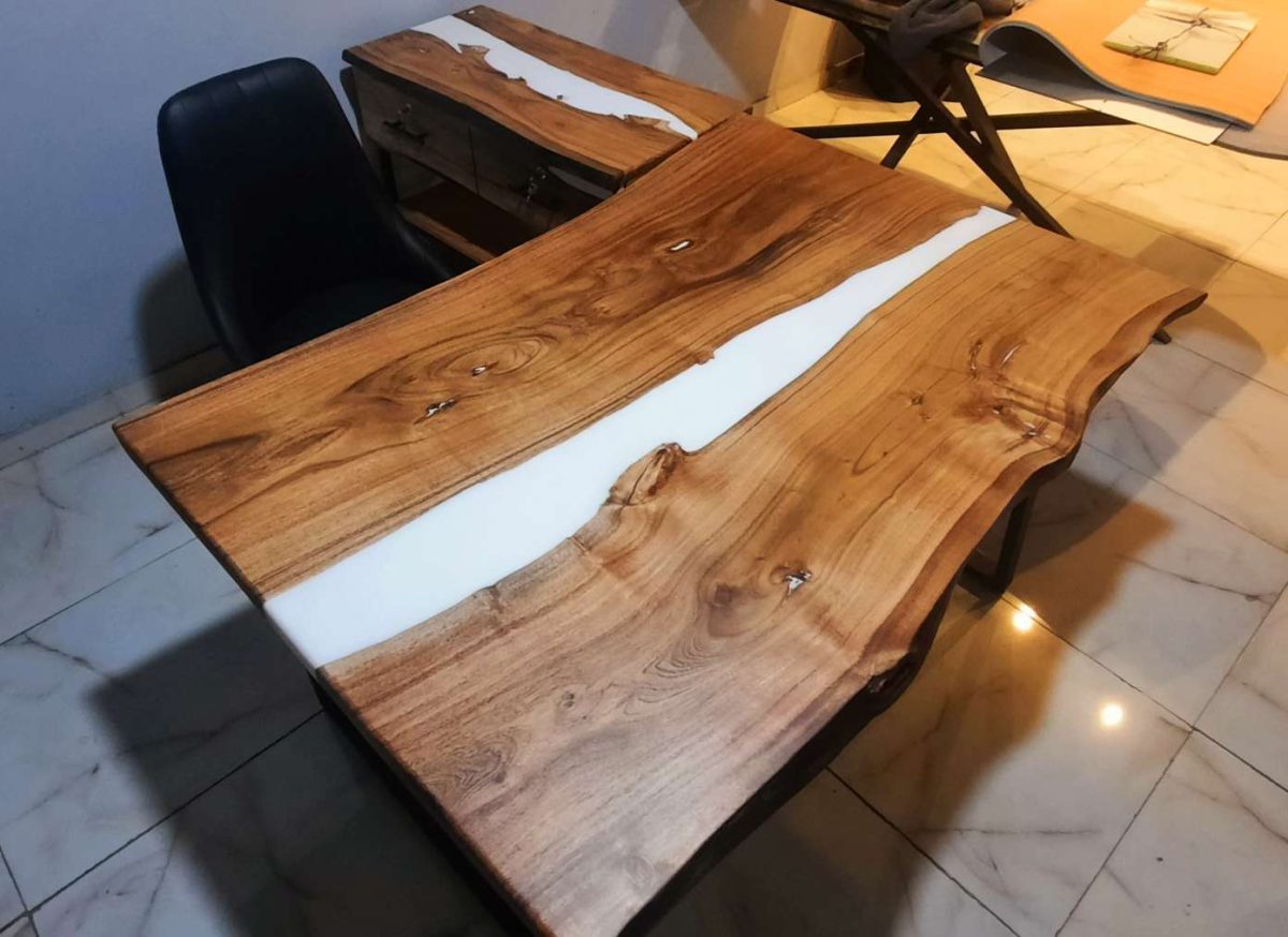 Office table with side rack - Image 4