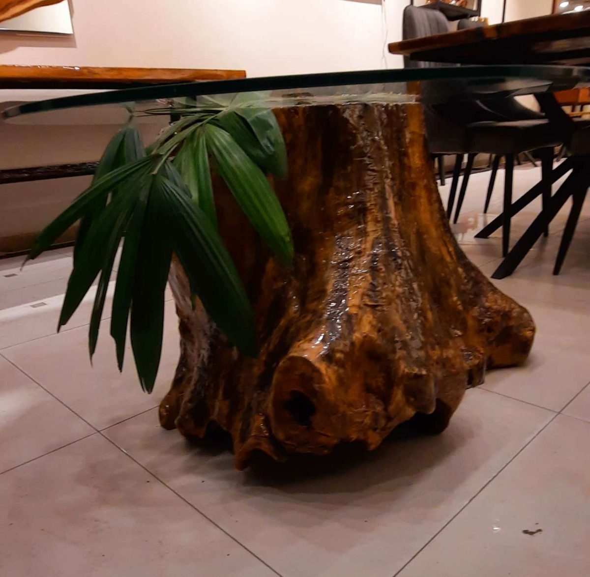 Wood log centre table - Image 1