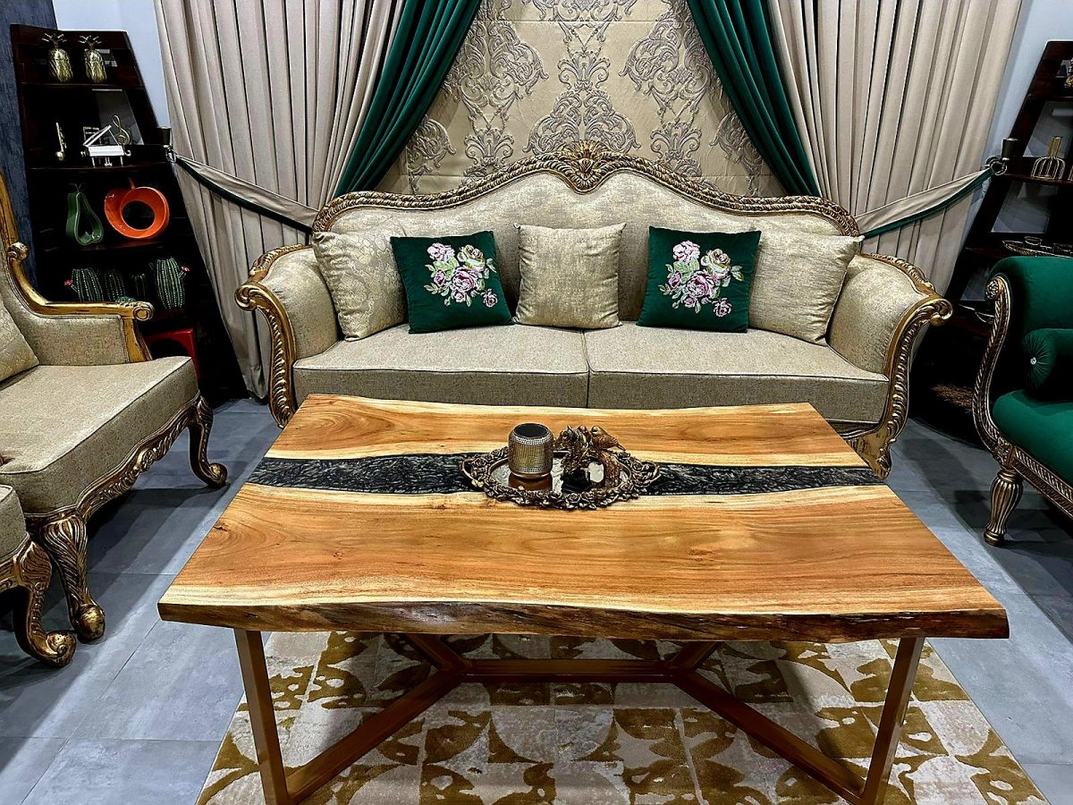 Centre Table - Image 4