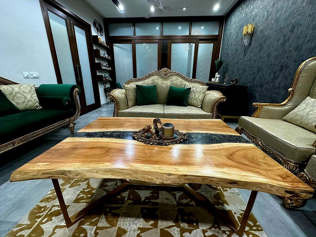 Centre Table - Image 9