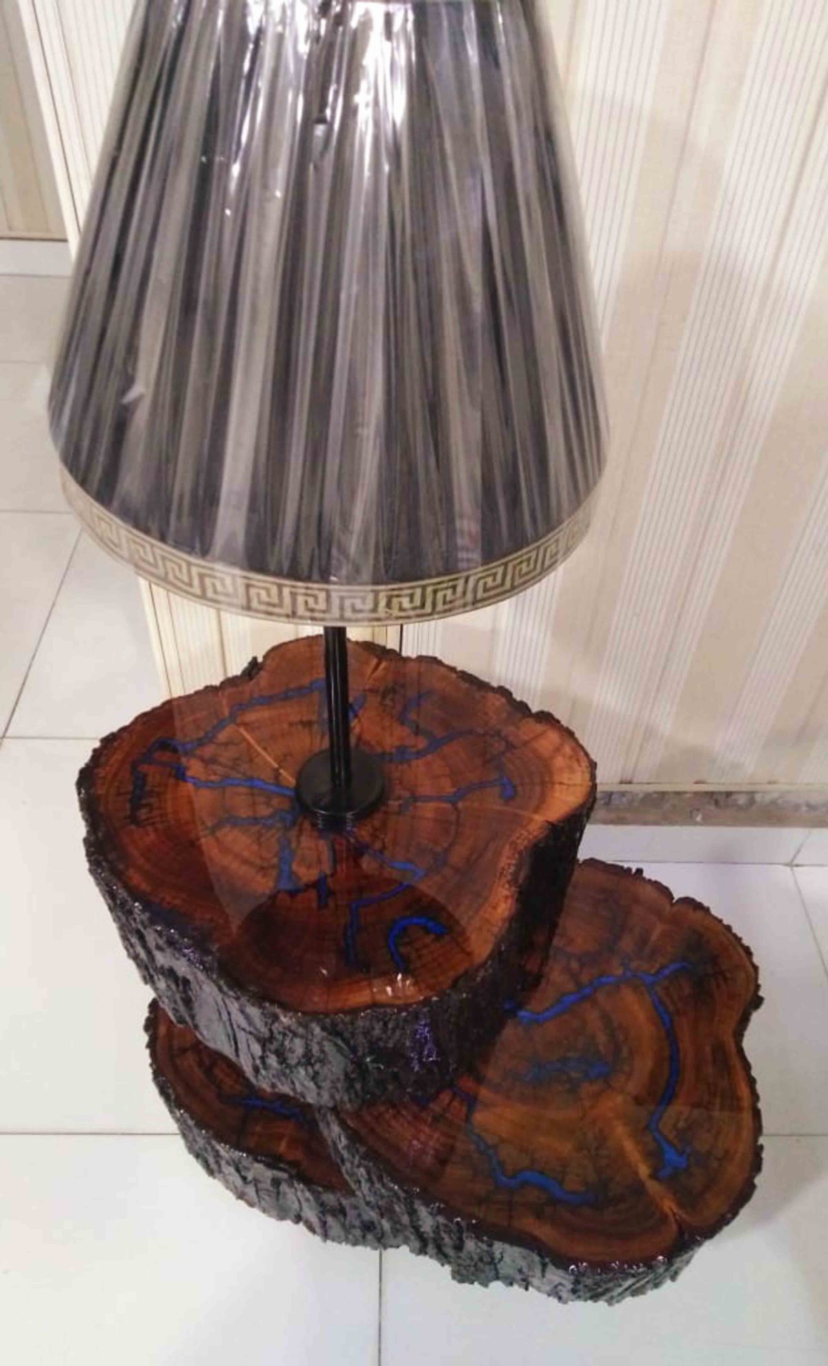 Wooden Lamp - Image 3