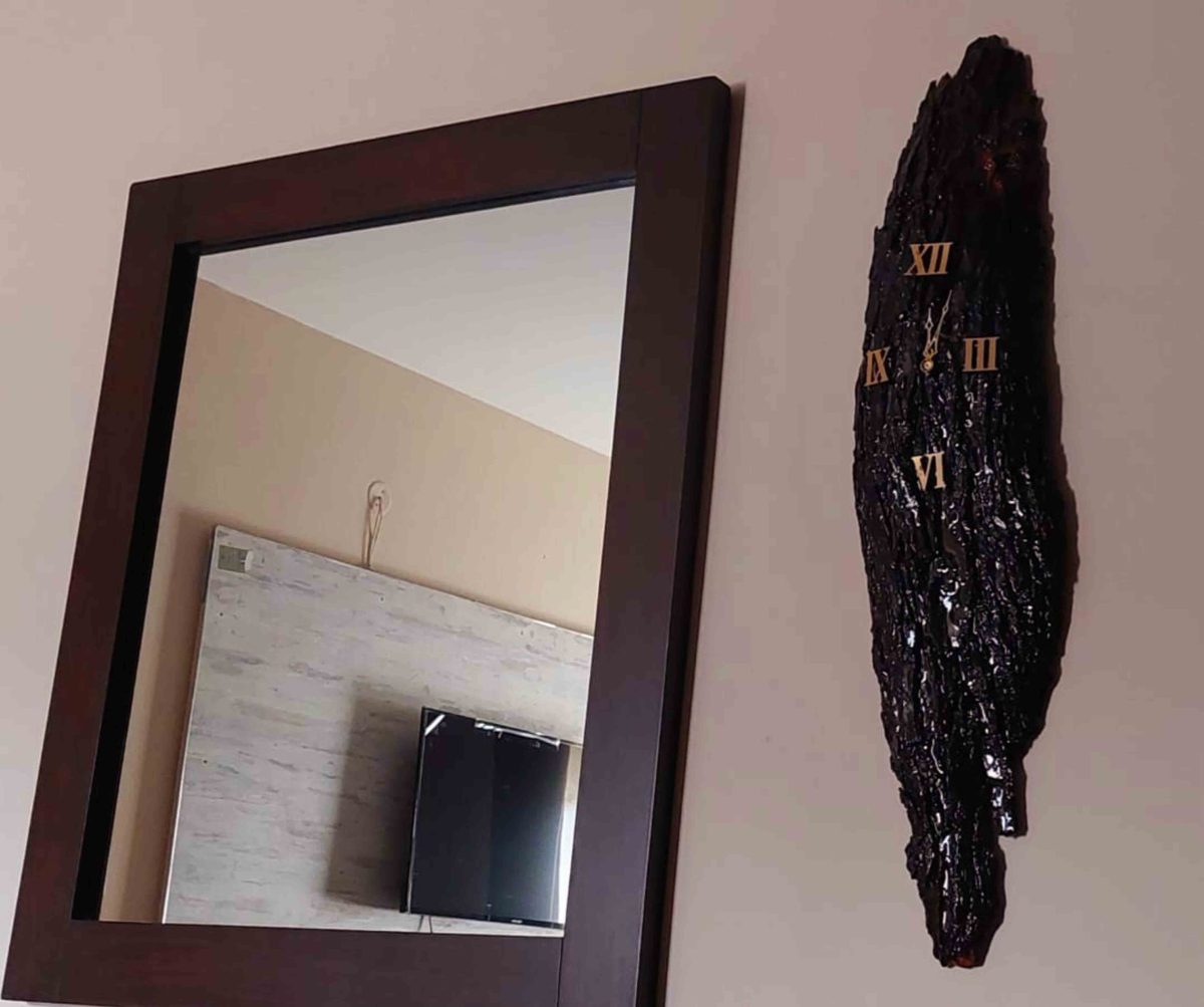 Wooden Clock - Image 1