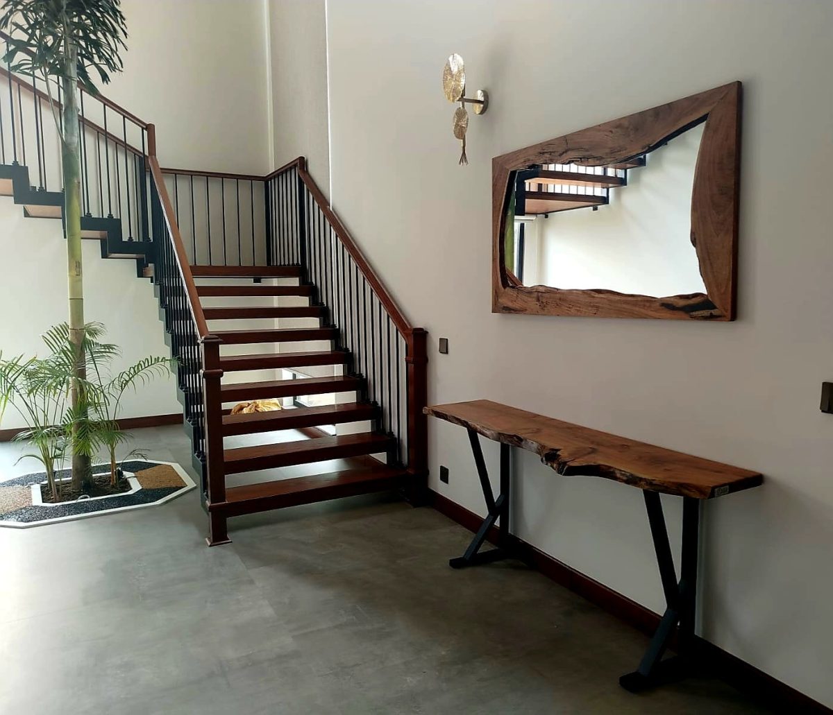 Wooden console + mirror - Image 3