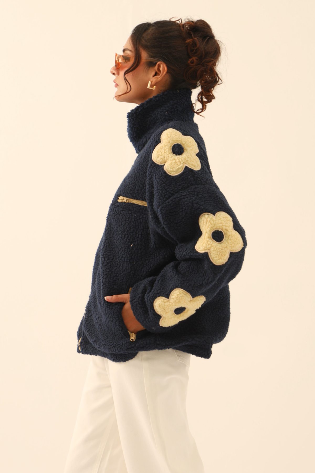 Floral Finesse Blue - Image 2