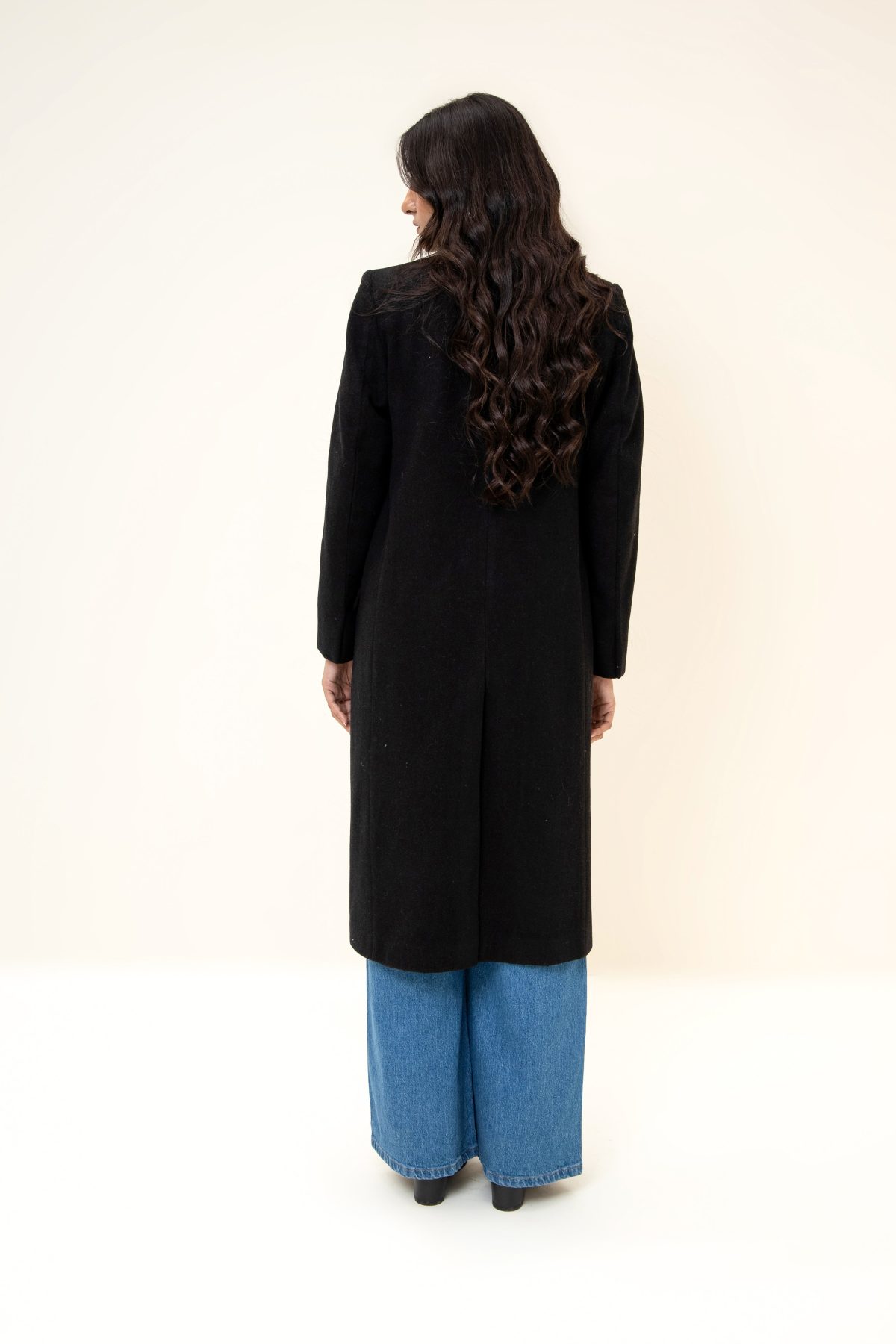 Amelie Long Coat  BLACK - Image 3