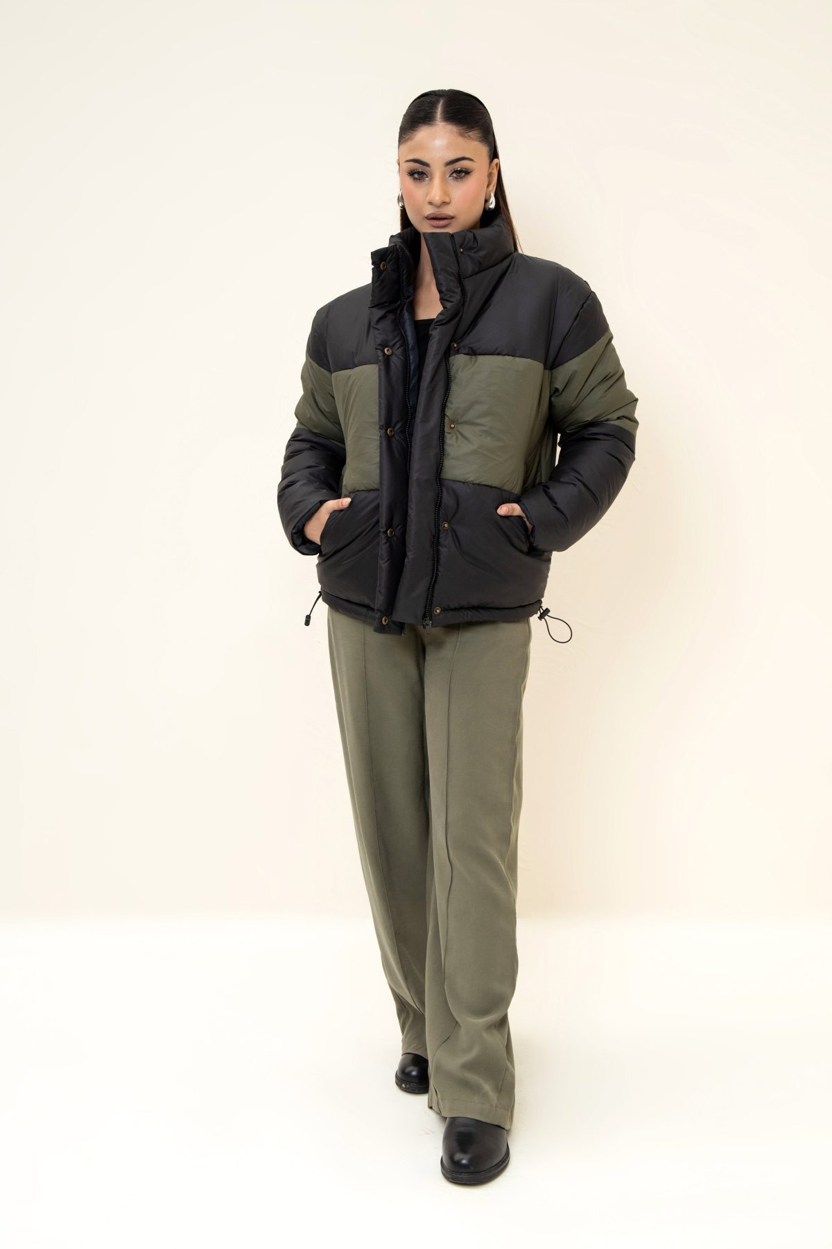 Frostline puffer jacket black - Image 1