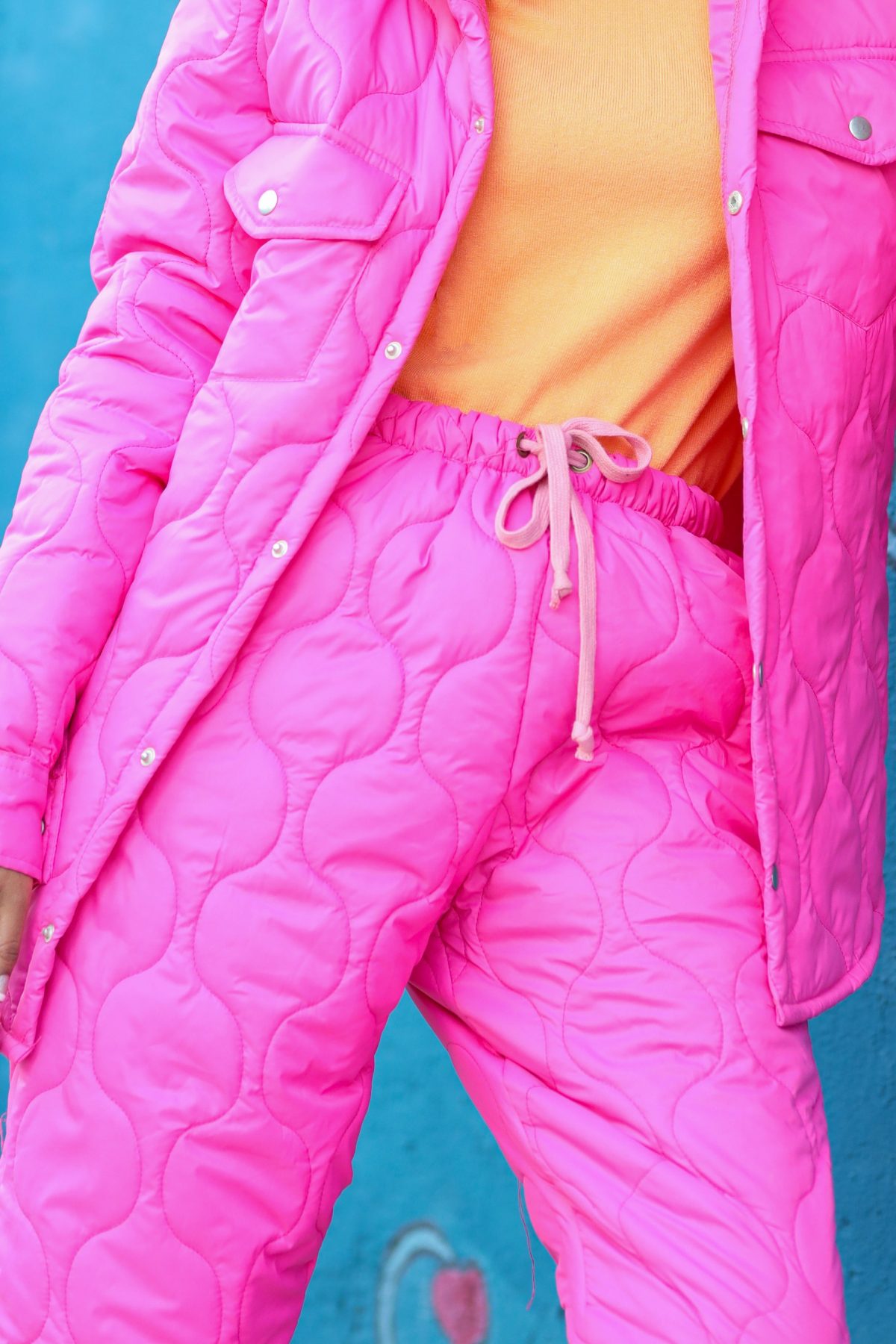 Kale Puffer pants hot pink - Image 1